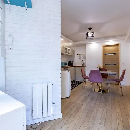 Apartment Chic Parisian 4stars Oberkampf & Pere-lachaise *